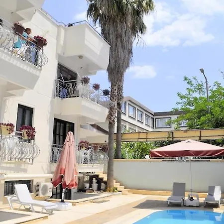 Suit Apart-hotel 3*