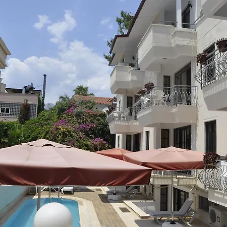 Suit Apart-hotel 3*