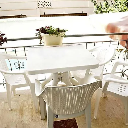 Ξενοδοχείο με διαμερίσματα Kemer Suit Κεμέρ