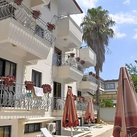 Kemer Suit Aparthotel 3*