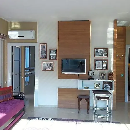 Kemer Suit 3*