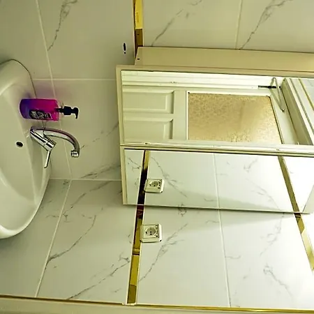 Ξενοδοχείο με διαμερίσματα Kemer Suit Κεμέρ